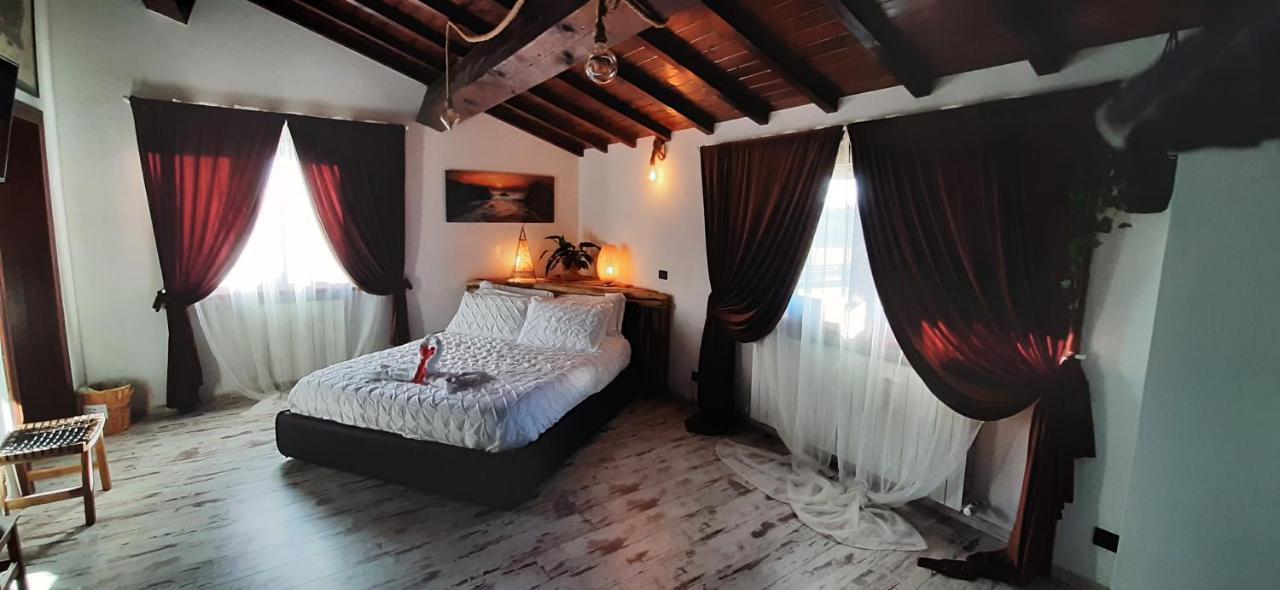Essenziale Bed & Breakfast Castell'Anselmo Bagian luar foto